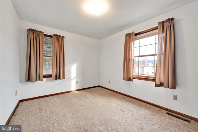 $379,900 | 611 Orchard Avenue, Cressona, PA 17929