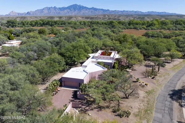 $1,195,000 | 2342 Balderrain Lane, Tubac, AZ 85646