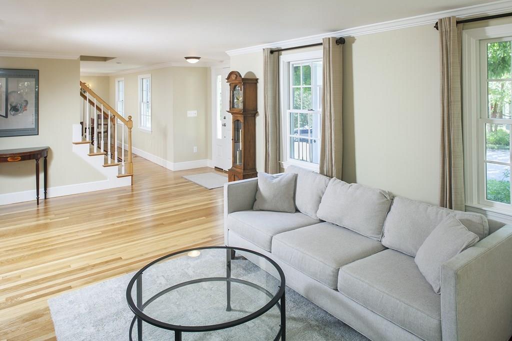 6 Studley Road Hingham, MA 02043 - Photo 5 of 22