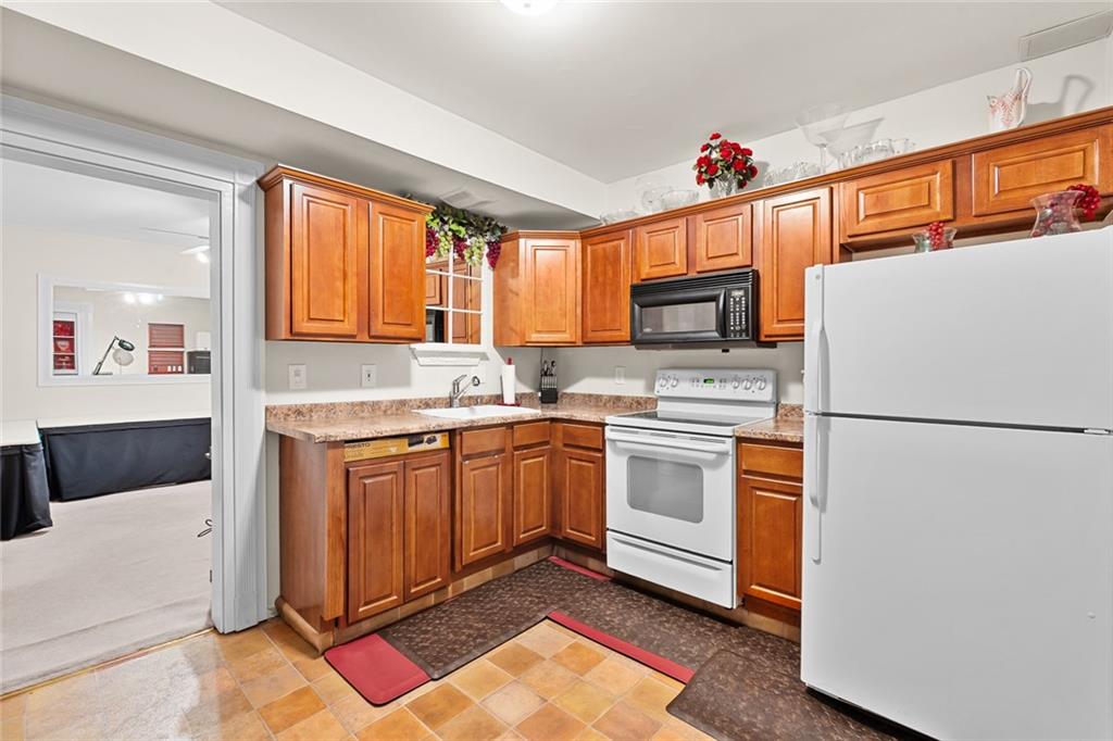 330 Rothaus Court Stockbridge, GA 30281 - Photo 38 of 43