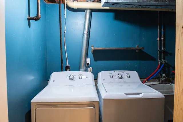 $249,000 | 3259 Valley Ridge Drive, Unit 10, Eagan, MN 55121