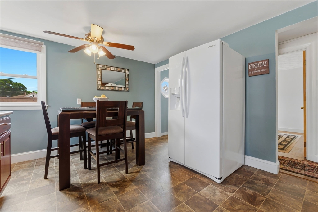 7 Taylor Street Saugus, MA 01906 - Photo 12 of 42