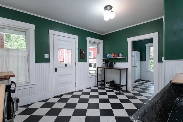 $325,000 | 2015 Highway 30, Townshend, VT 05353