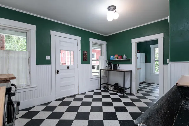 $335,000 | 2015 Highway 30, Townshend, VT 05353