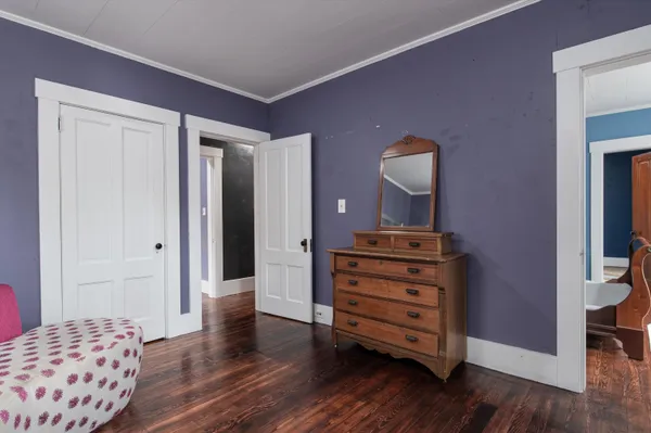 $325,000 | 2015 Highway 30, Townshend, VT 05353