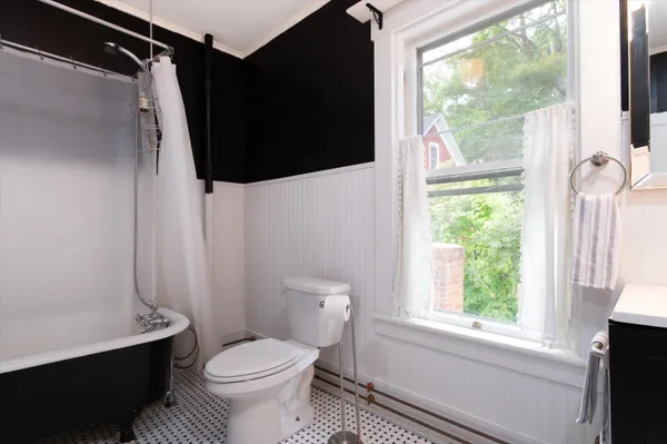 $325,000 | 2015 Highway 30, Townshend, VT 05353