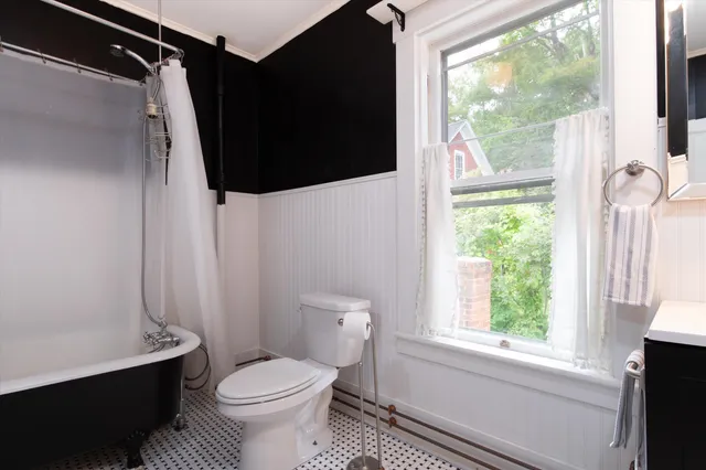 $335,000 | 2015 Highway 30, Townshend, VT 05353