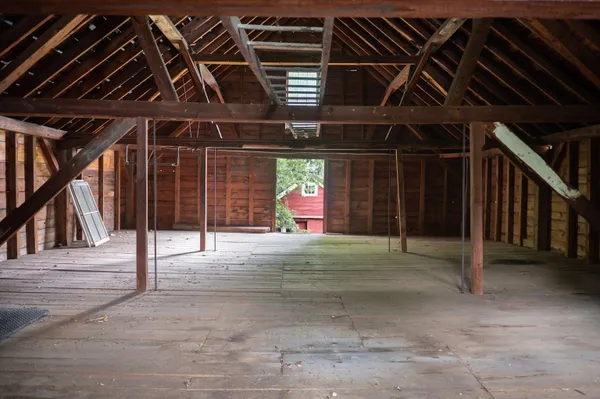 $325,000 | 2015 Highway 30, Townshend, VT 05353