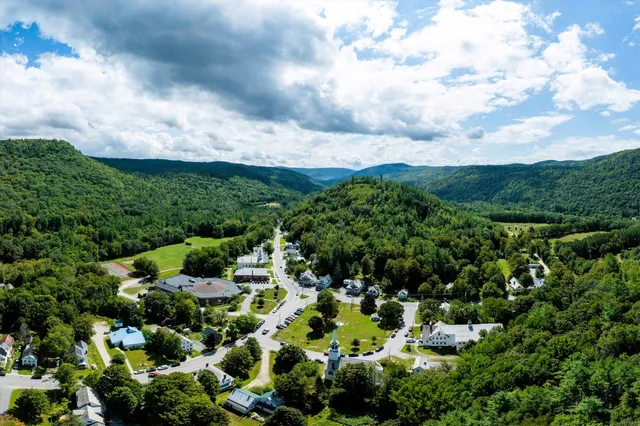 $335,000 | 2015 Highway 30, Townshend, VT 05353