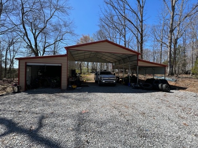 1065 Oak Grove Road Dickson, TN 37055 - Photo 2 of 30