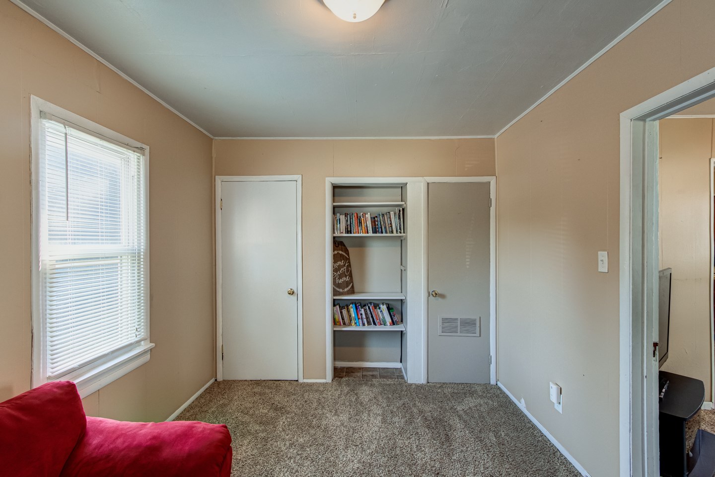 400 Middle Street Newburgh, IN 47630 - Photo 14 of 25 Gallery Image 14