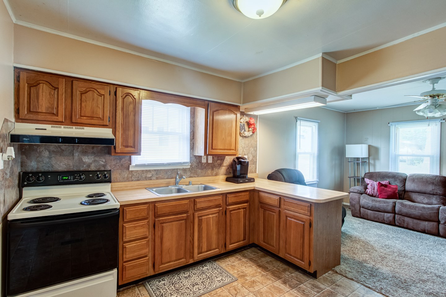 400 Middle Street Newburgh, IN 47630 - Photo 5 of 25 Gallery Image 5