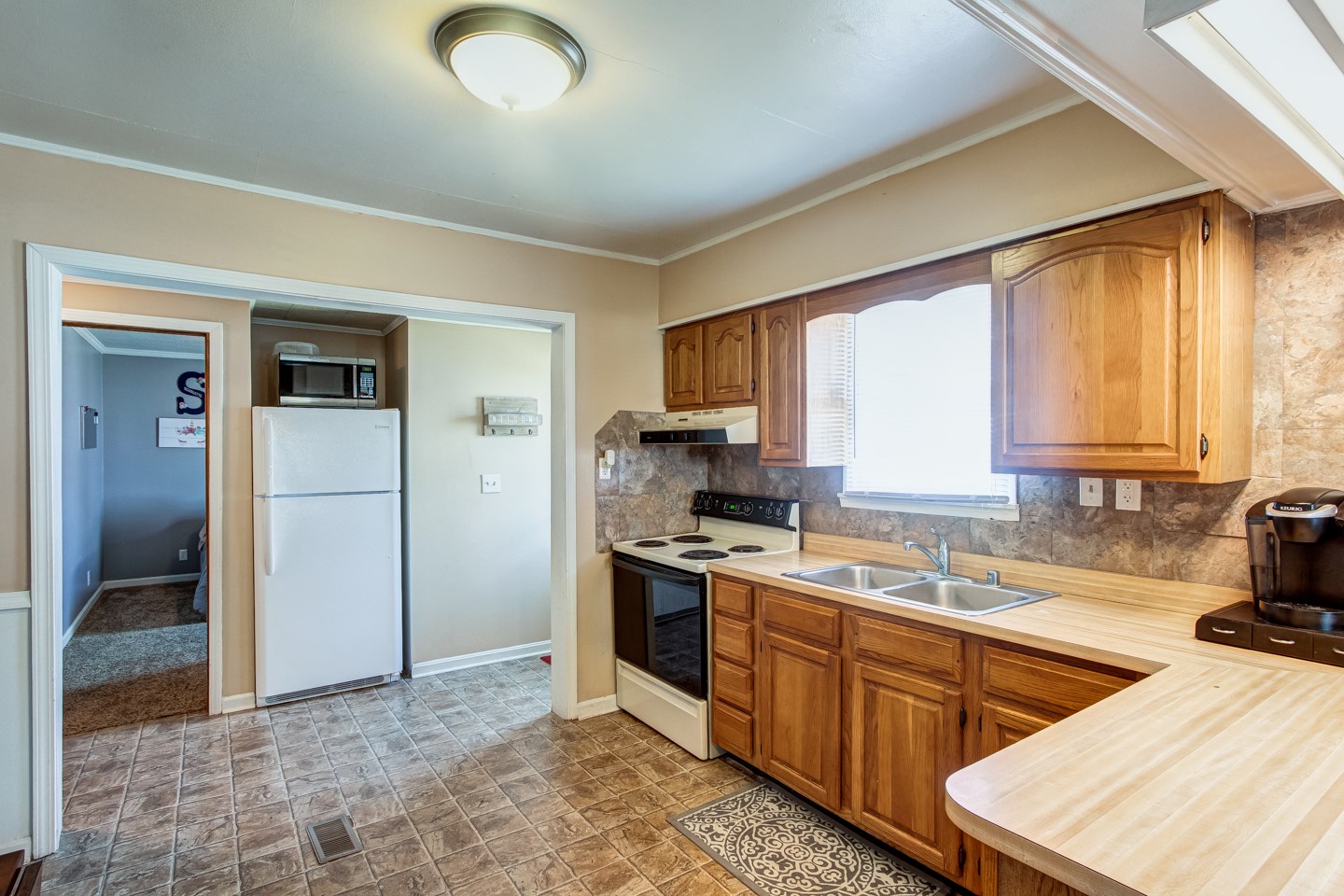 400 Middle Street Newburgh, IN 47630 - Photo 6 of 25 Gallery Image 6