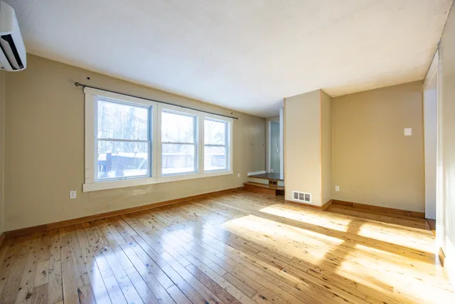 $400,000 | 112 North Raymond Road, Gray, ME 04039