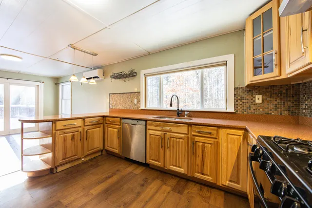 $400,000 | 112 North Raymond Road, Gray, ME 04039