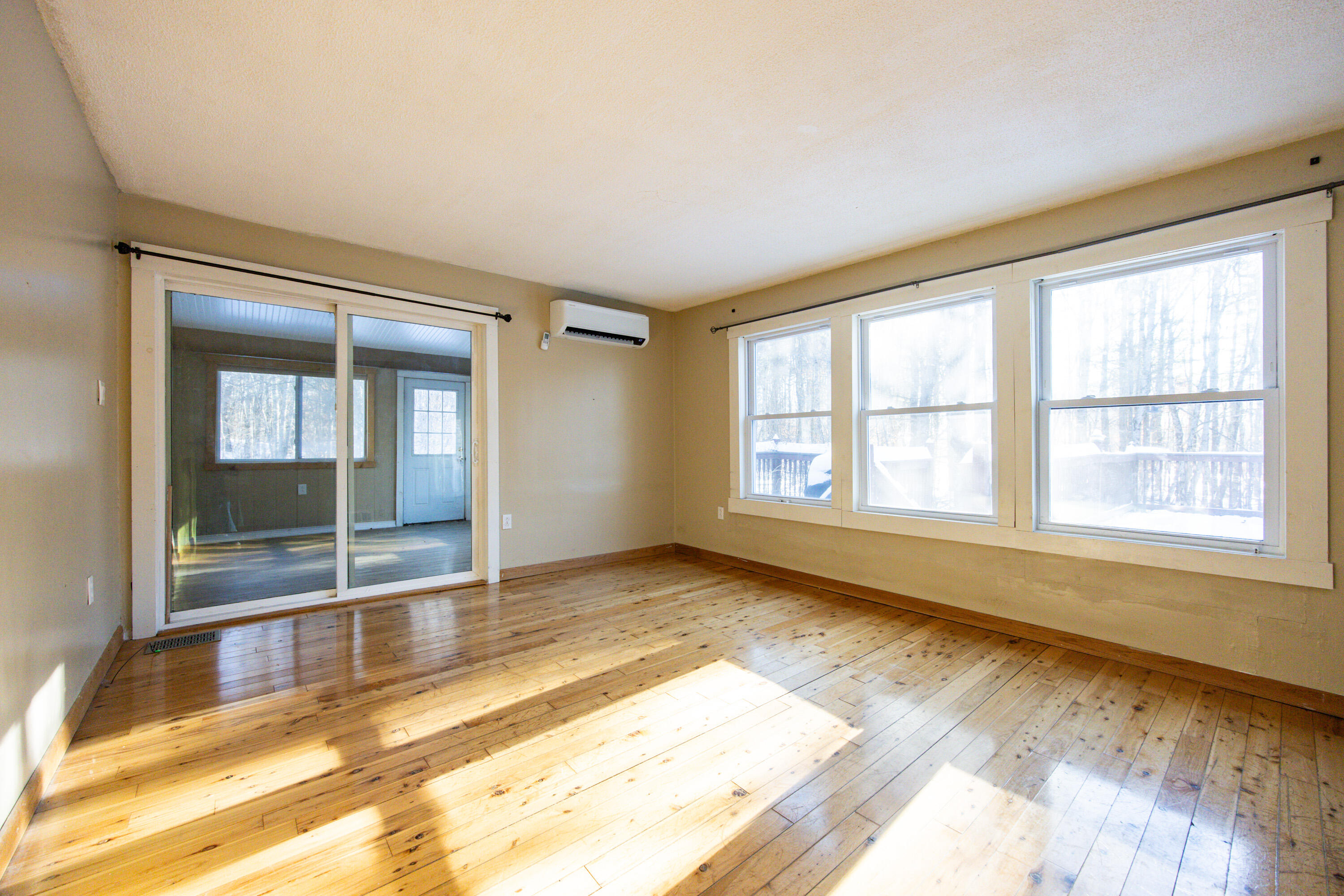 112 North Raymond Road Gray, ME 04039 - Photo 9 of 54 IMG_7335