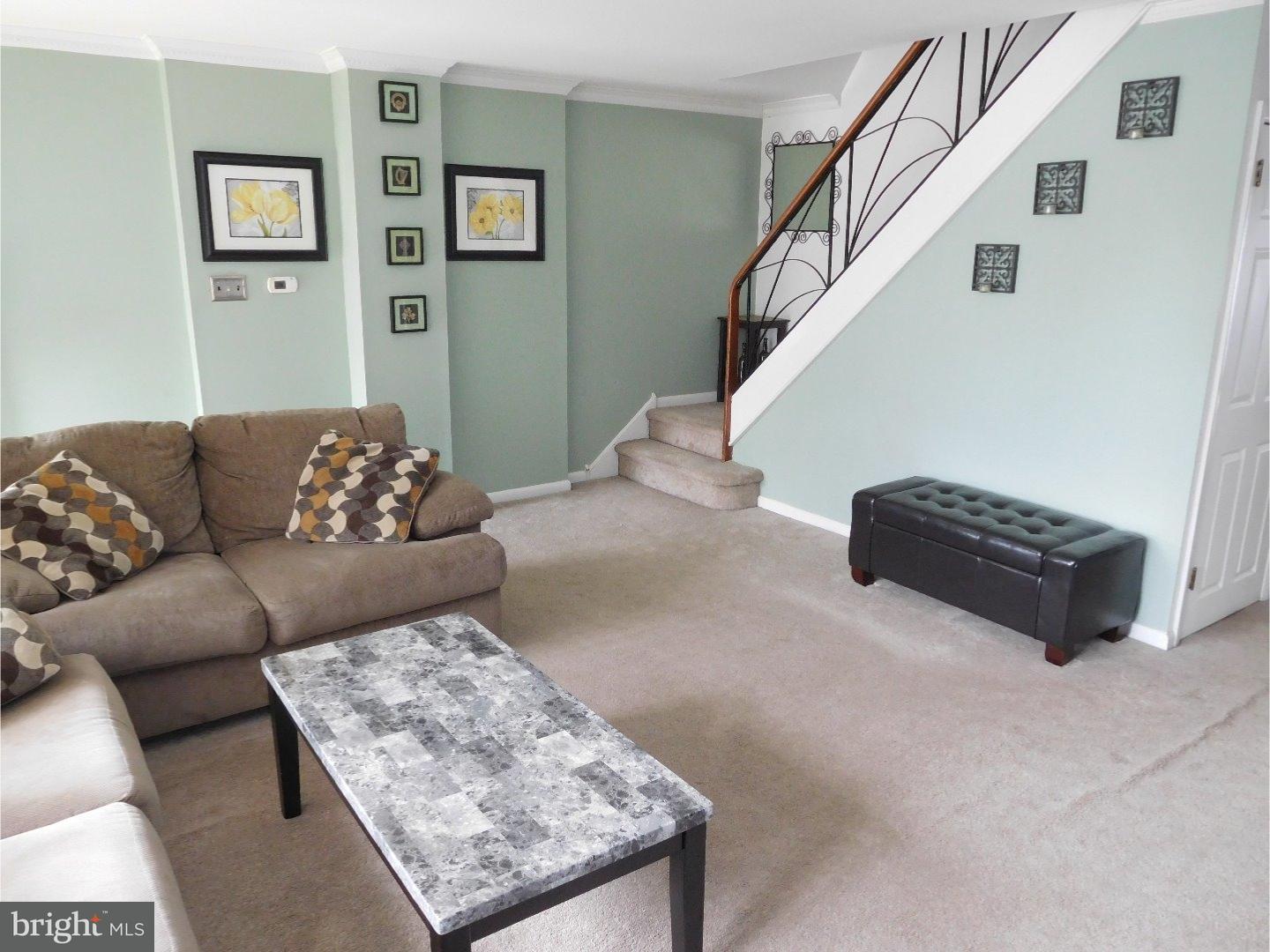 11843 Basile Road Philadelphia, PA 19154 - Photo 4 of 23 Gallery Image 4