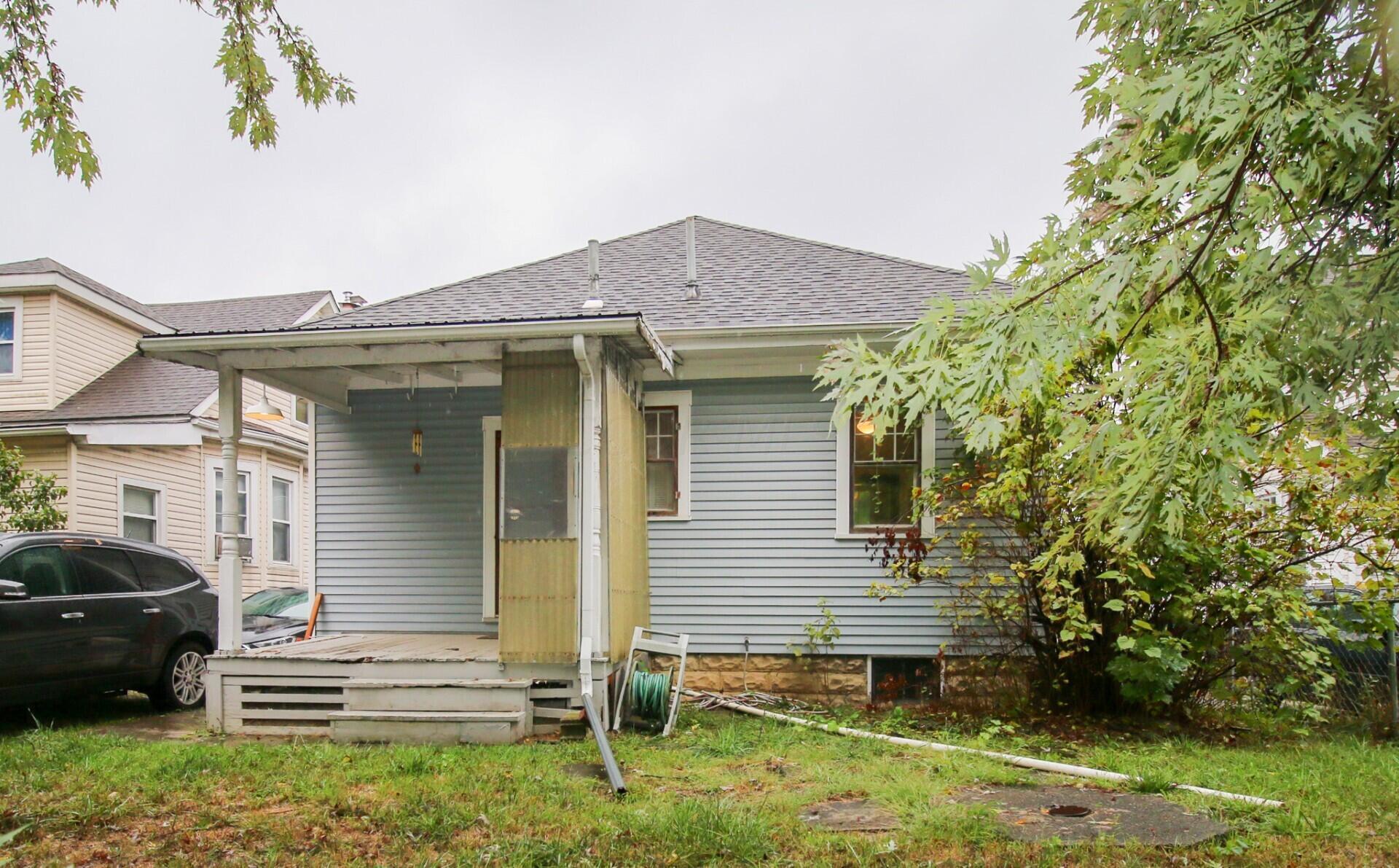 2044 Agler Road Columbus, OH 43224 - Photo 3 of 14 thumbnail_IMG_4877