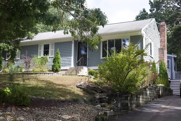 $699,000 | 52 West Pond Road, Plymouth, MA 02360