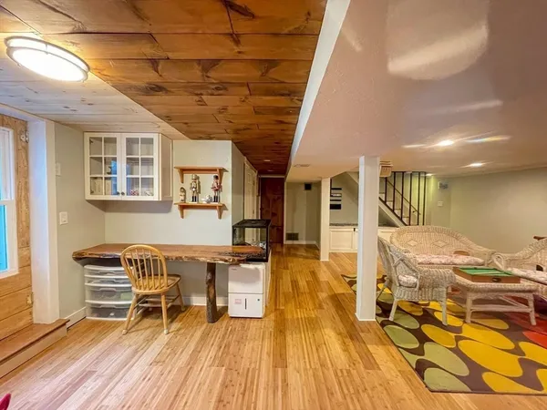 $699,000 | 52 West Pond Road, Plymouth, MA 02360