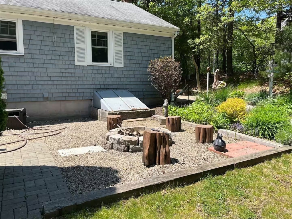 52 West Pond Road Plymouth, MA 02360 - Photo 26 of 30