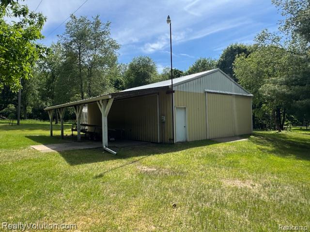 1702 Birch Road Attica, MI 48412 - Photo 7 of 38