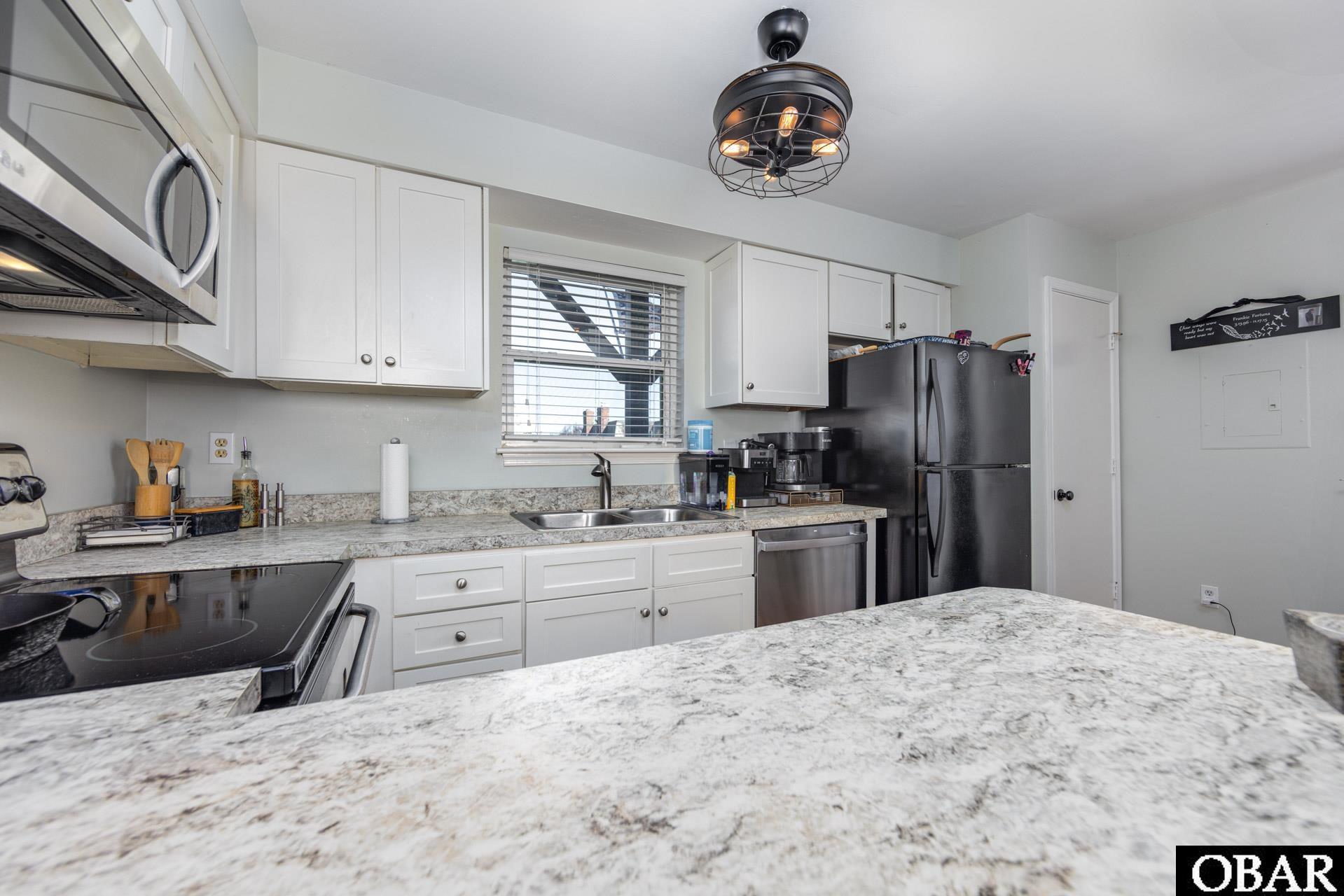 301 Angler Way, Unit 301 Kitty Hawk, NC 27949 - Photo 10 of 35 Gallery Image 10