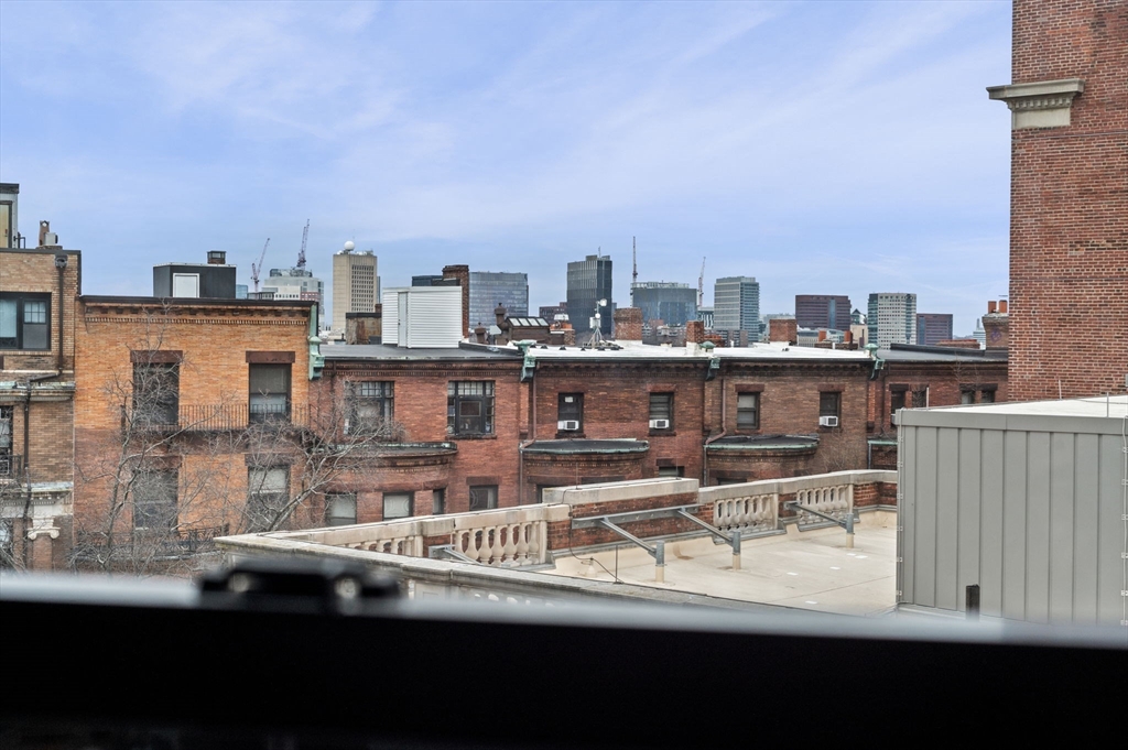 636 Beacon Street, Unit 605 Boston, MA 02215 - Photo 15 of 23 a view of a city