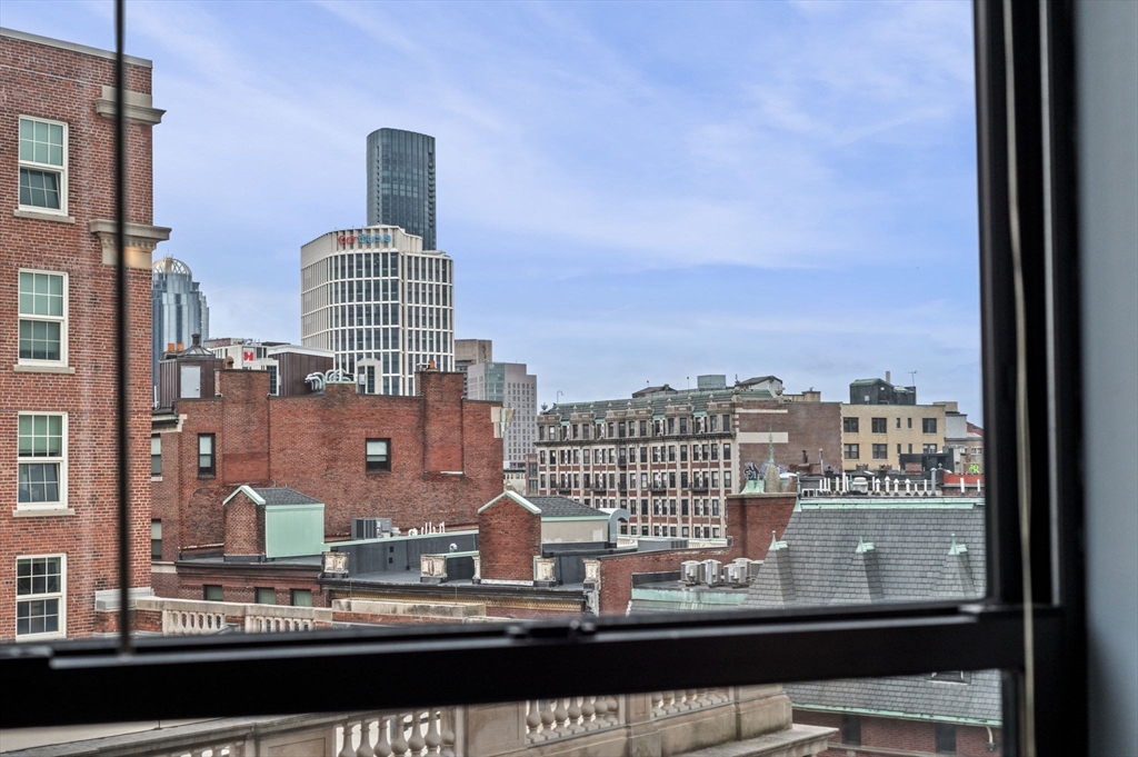 636 Beacon Street, Unit 605 Boston, MA 02215 - Photo 16 of 23 a picture of city view