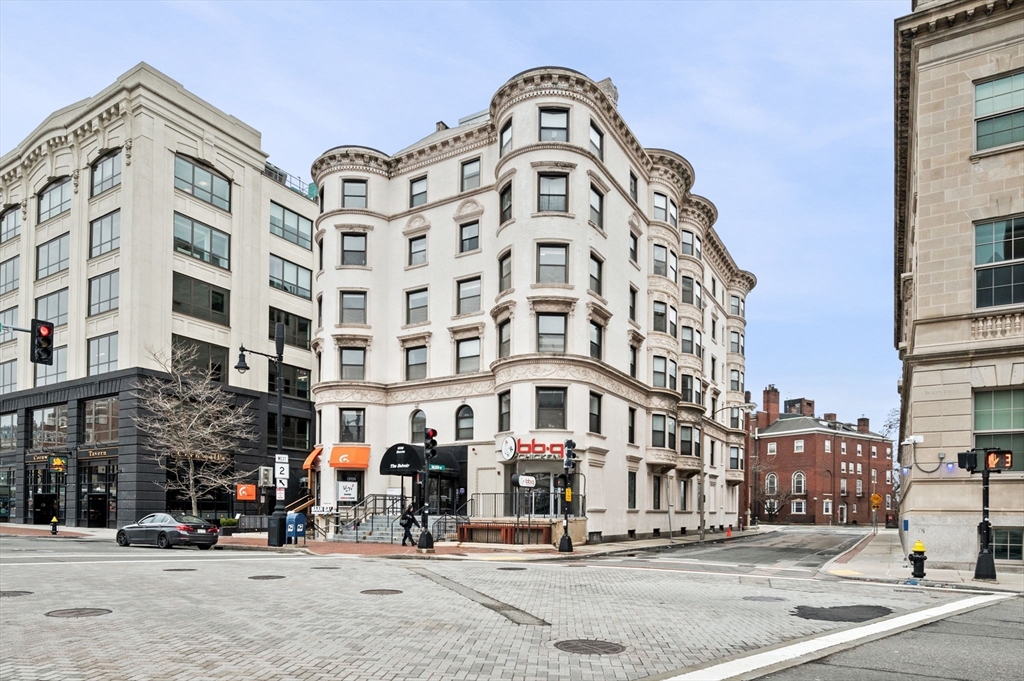 636 Beacon Street, Unit 605 Boston, MA 02215 - Photo 17 of 23 a front view of a building