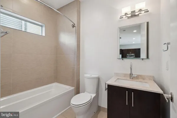 $3,795 | 914 South Darien Street, Philadelphia, PA 19147