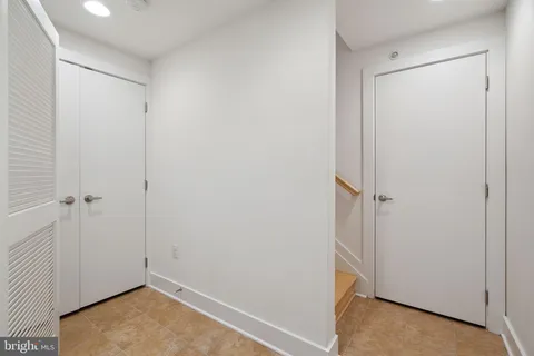 $3,795 | 914 South Darien Street, Philadelphia, PA 19147