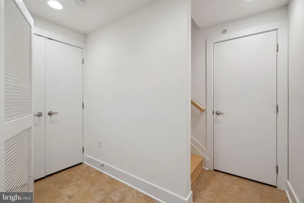 $3,795 | 914 South Darien Street, Philadelphia, PA 19147