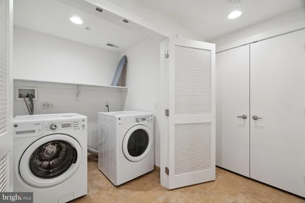 $3,795 | 914 South Darien Street, Philadelphia, PA 19147