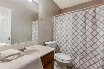 $2,500 | 3231 Behrman Highway, New Orleans, LA 70114