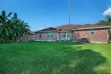 $2,500 | 3231 Behrman Highway, New Orleans, LA 70114