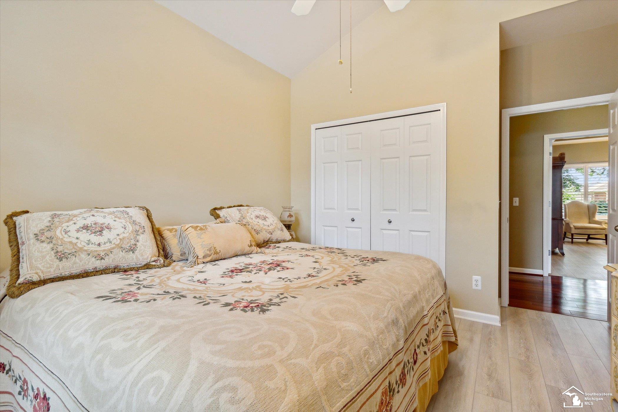 21508 Raintree Drive Macomb, MI 48044 - Photo 31 of 62 50115305-30.JPG