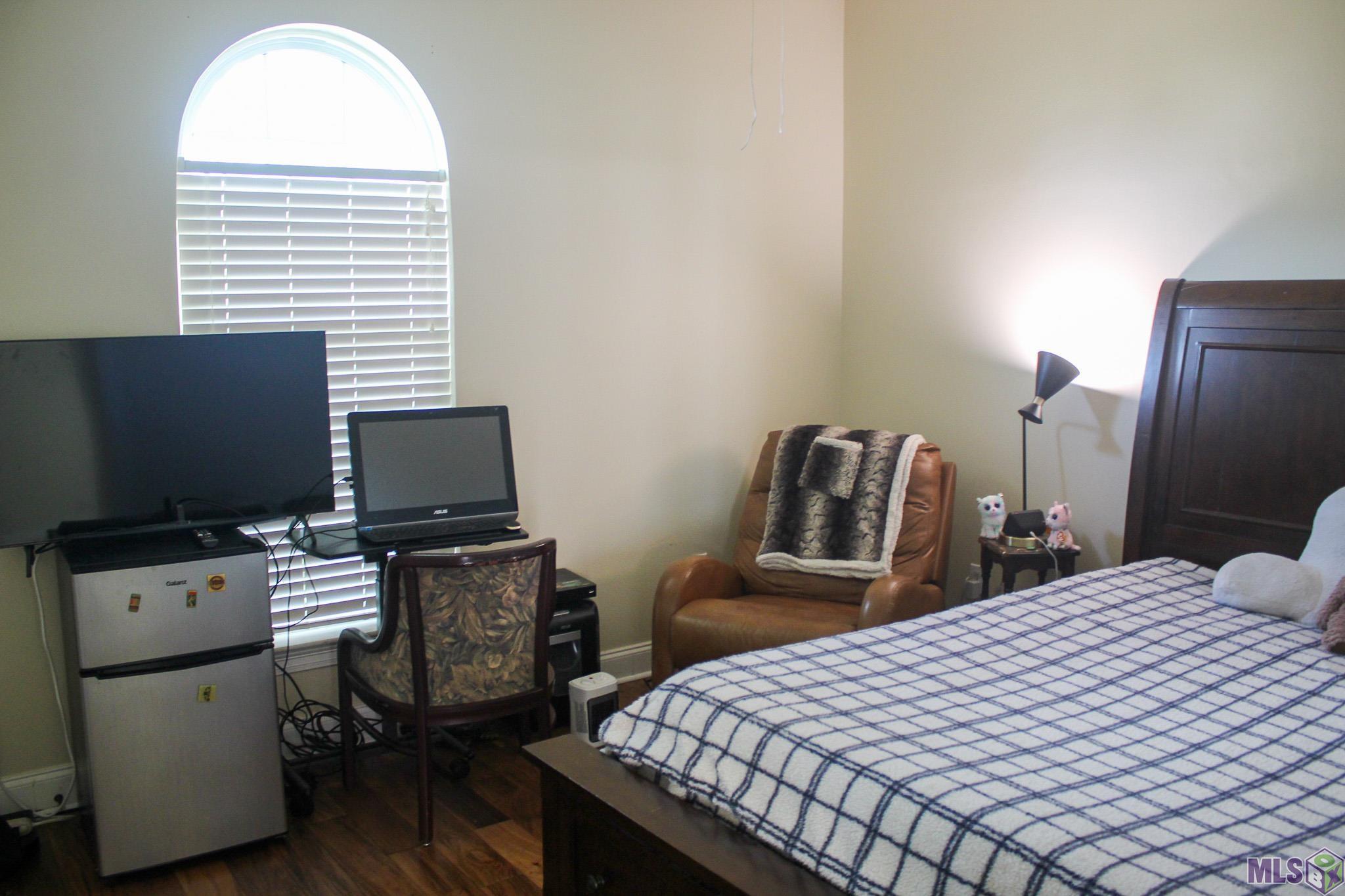 15430 Woodlore Drive Baton Rouge, LA 70816 - Photo 7 of 23