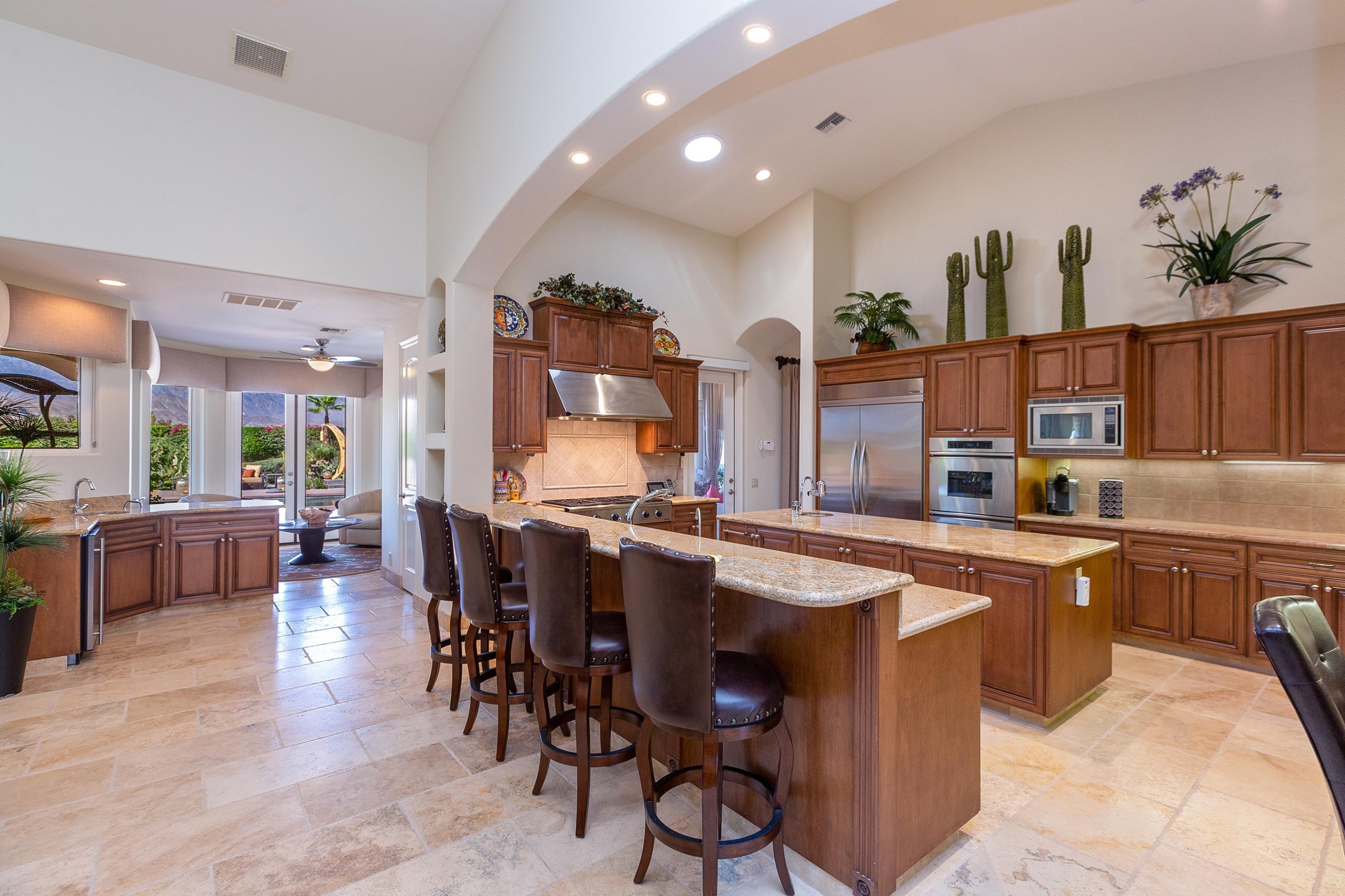 2 Ascona Terrace Rancho Mirage, CA 92270 - Photo 23 of 81 023_Kitchen