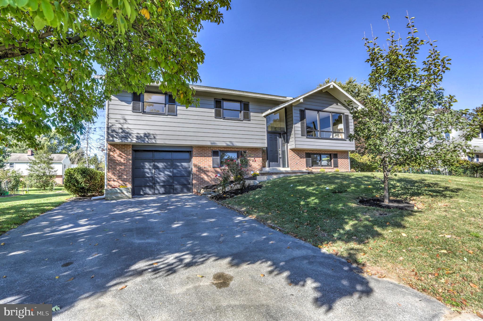 417 Candlewyck Road Lancaster, PA 17601 - Photo 3 of 65 Gallery Image 3