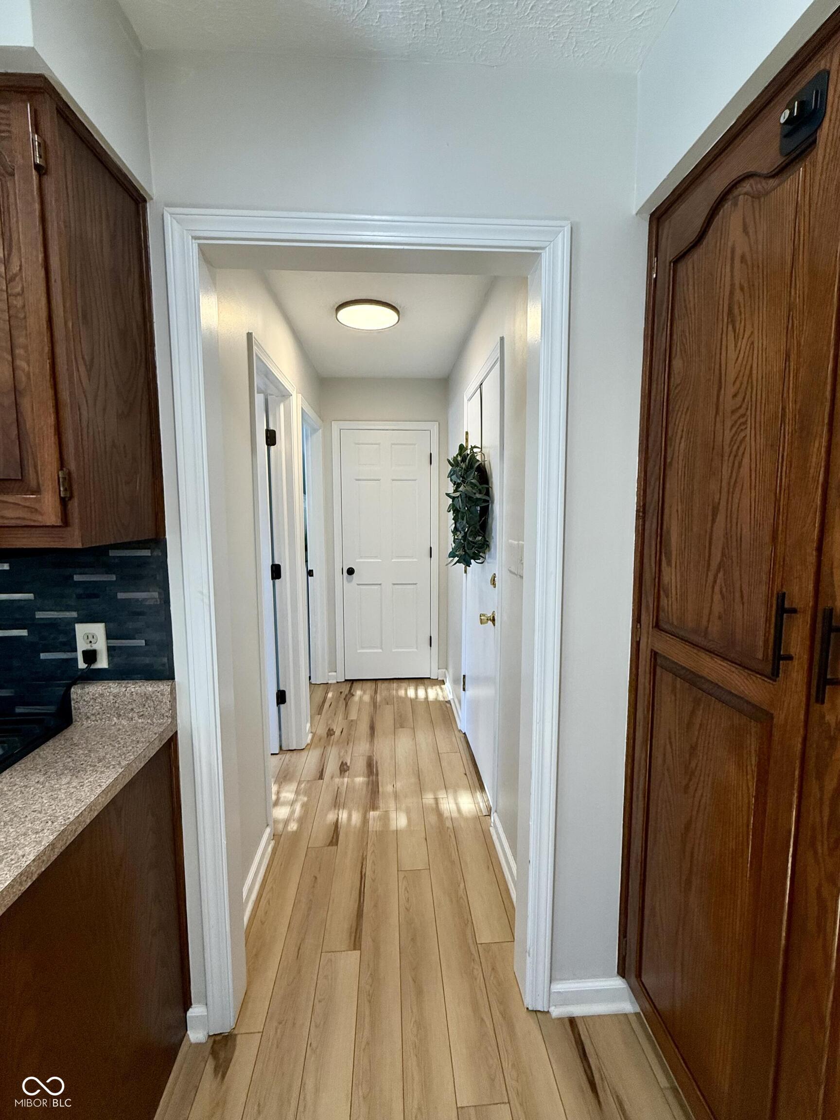 4335 West Hunters Ridge Lane Greenwood, IN 46143 - Photo 17 of 31