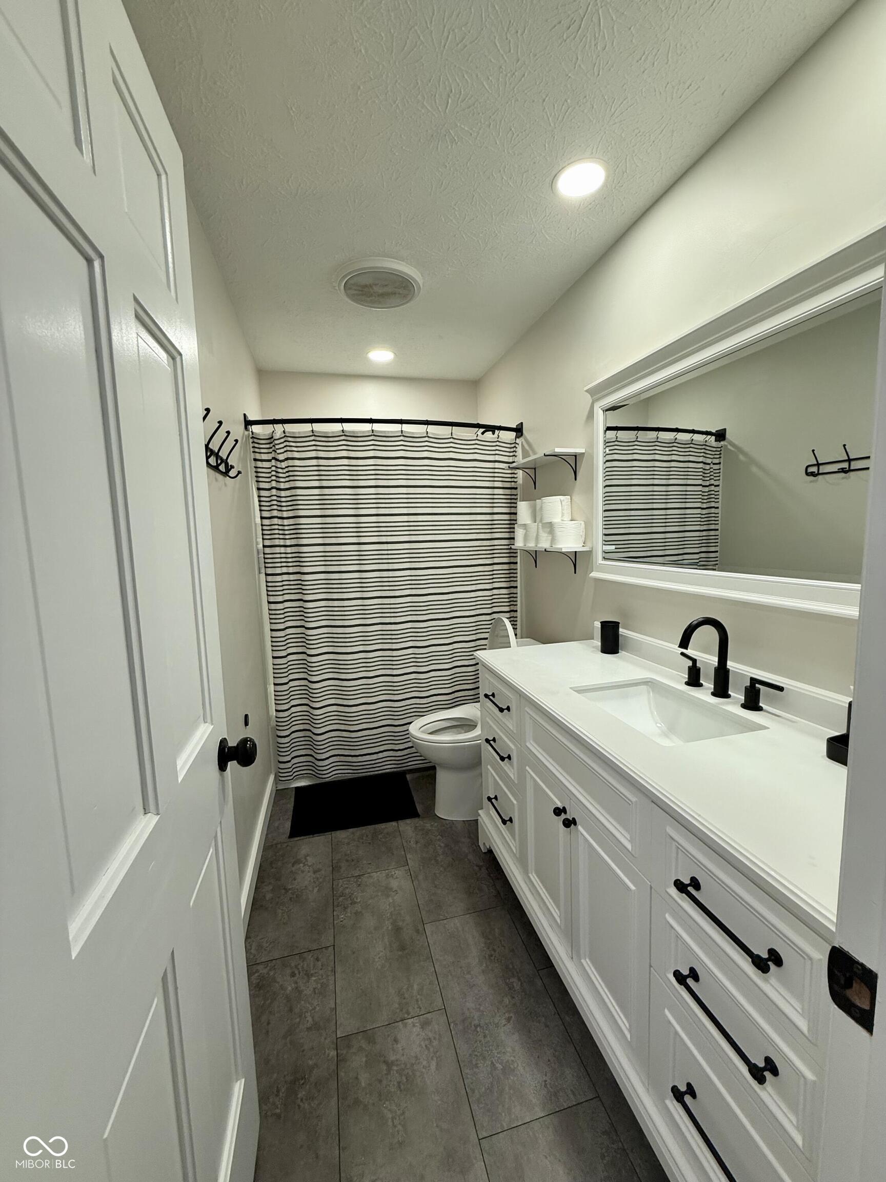 4335 West Hunters Ridge Lane Greenwood, IN 46143 - Photo 27 of 31