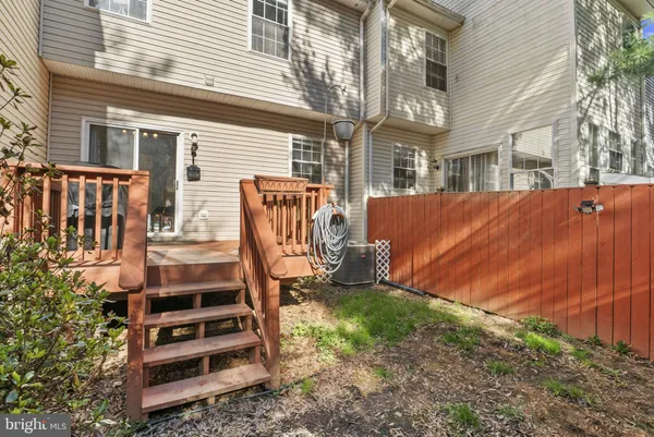 $485,000 | 13132 Diamond Hill Drive, Germantown, MD 20874