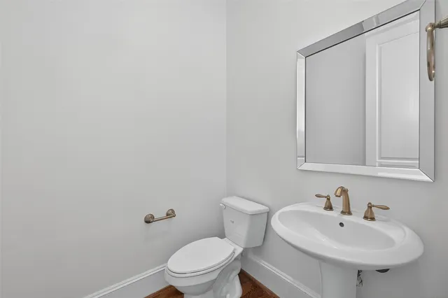 $3,000 | 2506 Maxroy Street, Houston, TX 77007