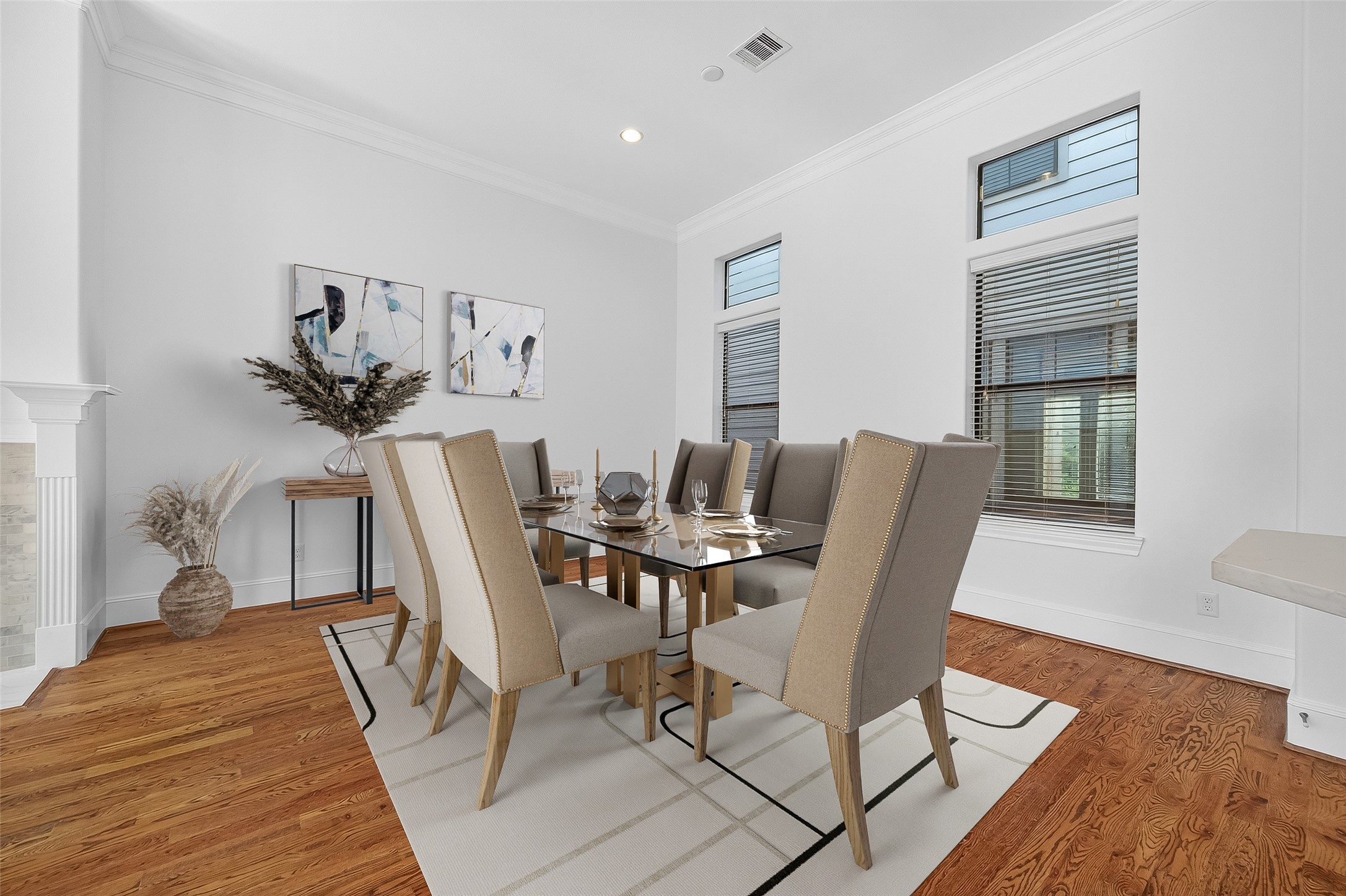 2506 Maxroy Street Houston, TX 77007 - Photo 6 of 33 Dining - virtually staged