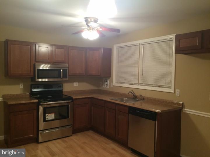 600 Johnson Road Sicklerville, NJ 08081 - Photo 3 of 9