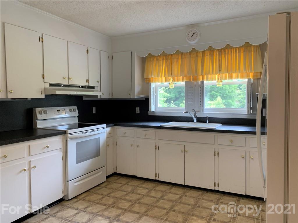 308 Evans Mill Road Pageland, SC 29728 - Photo 16 of 24 Gallery Image 16