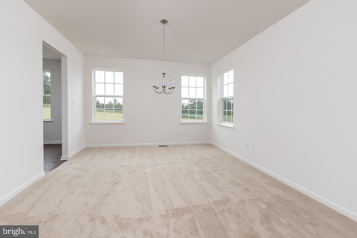 9 Ridge Court Swedesboro, NJ 08085 - Photo 9 of 25 Dining Room