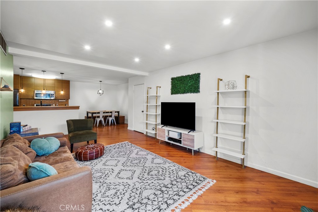25825 Tournament Road, Unit I9 Valencia, CA 91355 - Photo 11 of 35