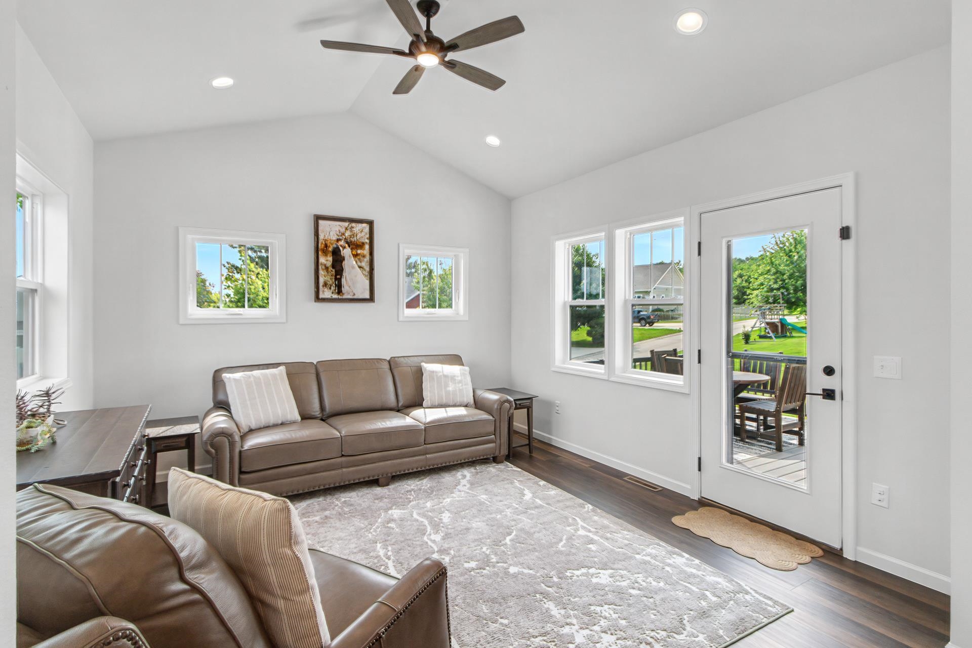 107 Cobblestone Drive Lodi, WI 53555 - Photo 18 of 66
